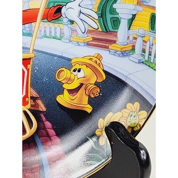 Disneyland Mickey's Toontown 8" Plate Wall Decor 40th Anniversary 1996 Porcelain - Picture 3 of 14